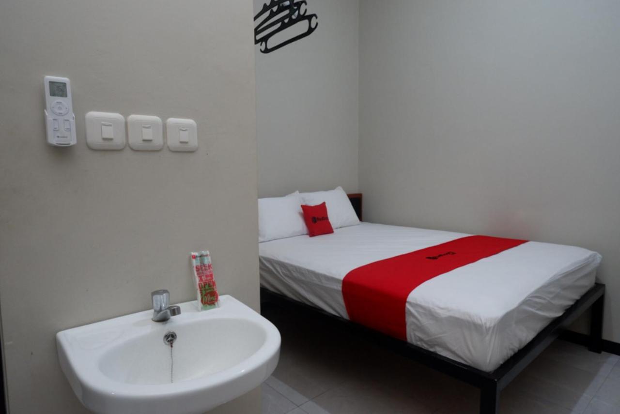 Reddoorz Near Kampus Ump Purwokerto 2 Hotel Sumbang Exterior foto